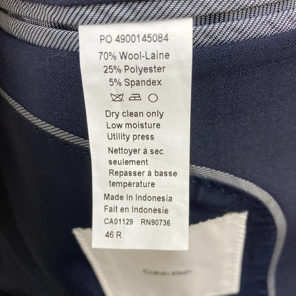 Calvin Klein Mens Slim fit Suit Jacket Blazer 46 R Navy Blue Solid Stretch‎